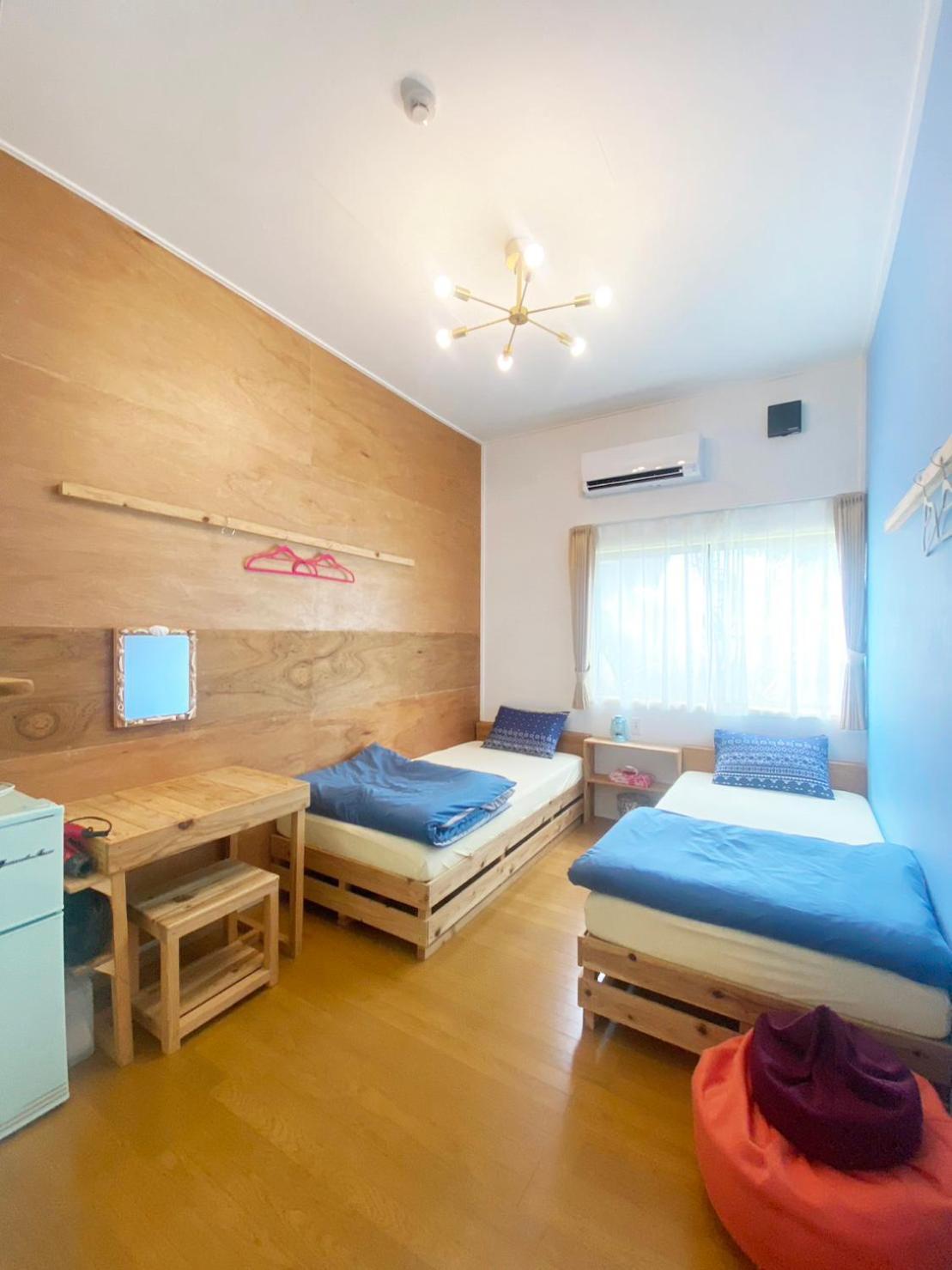 Auberge de jeunesse みーまん奄美 à Amami Extérieur photo