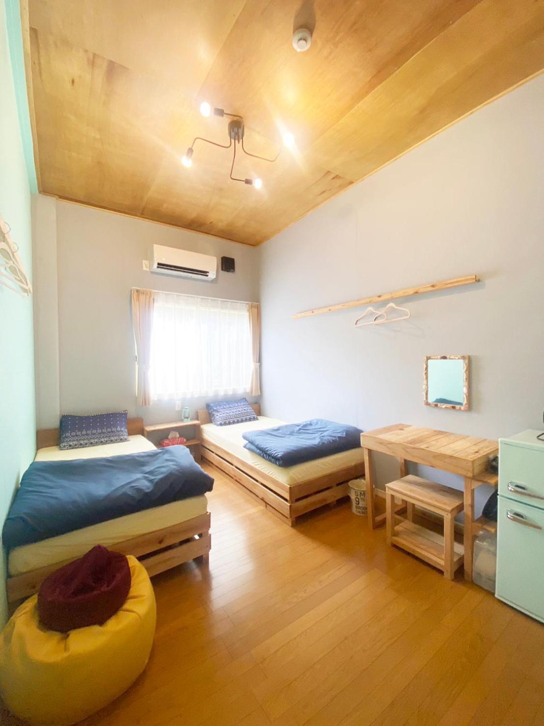 Auberge de jeunesse みーまん奄美 à Amami Extérieur photo